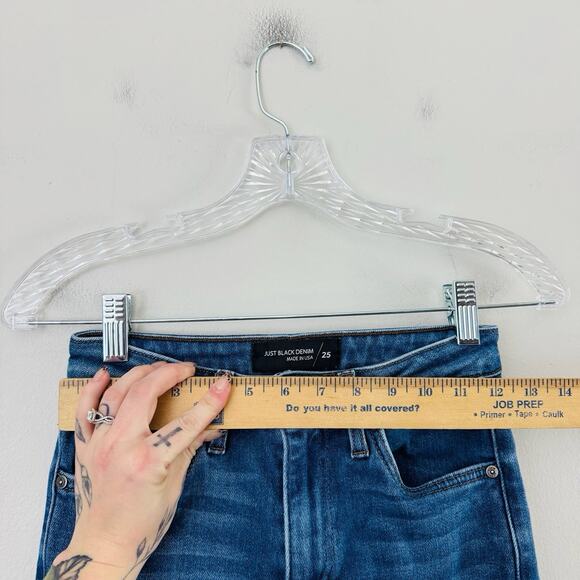 Just Black Denim Distressed Cropped Blue Jeans Women’s Size 25 - Picture 2 of 8